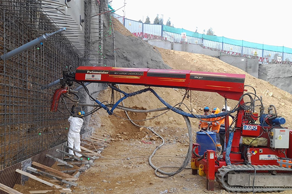 Muro de Concreto Lanzado - Soletanche Bachy Perú